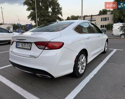 Белый Крайслер 200, объемом двигателя 3.6 л и пробегом 205 тыс. км за 12500 $, фото 11 на Automoto.ua