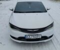 Белый Крайслер 200, объемом двигателя 2.4 л и пробегом 165 тыс. км за 9600 $, фото 1 на Automoto.ua