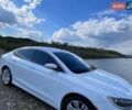 Белый Крайслер 200, объемом двигателя 2.36 л и пробегом 138 тыс. км за 11600 $, фото 1 на Automoto.ua