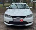 Білий Крайслер 200, об'ємом двигуна 2.4 л та пробігом 160 тис. км за 10390 $, фото 1 на Automoto.ua