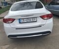 Білий Крайслер 200, об'ємом двигуна 2.4 л та пробігом 161 тис. км за 10028 $, фото 2 на Automoto.ua