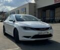 Белый Крайслер 200, объемом двигателя 2.4 л и пробегом 199 тыс. км за 8500 $, фото 4 на Automoto.ua