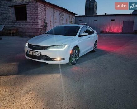 Белый Крайслер 200, объемом двигателя 2.4 л и пробегом 165 тыс. км за 9600 $, фото 36 на Automoto.ua