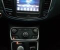 Белый Крайслер 200, объемом двигателя 2.4 л и пробегом 125 тыс. км за 11700 $, фото 6 на Automoto.ua