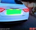 Белый Крайслер 200, объемом двигателя 2.4 л и пробегом 130 тыс. км за 9300 $, фото 4 на Automoto.ua