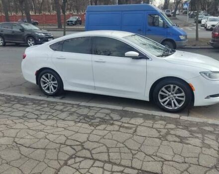 Білий Крайслер 200, об'ємом двигуна 2.36 л та пробігом 159 тис. км за 8950 $, фото 1 на Automoto.ua