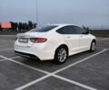 Белый Крайслер 200, объемом двигателя 2.36 л и пробегом 220 тыс. км за 9600 $, фото 1 на Automoto.ua