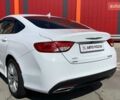 Белый Крайслер 200, объемом двигателя 3.6 л и пробегом 204 тыс. км за 12790 $, фото 5 на Automoto.ua