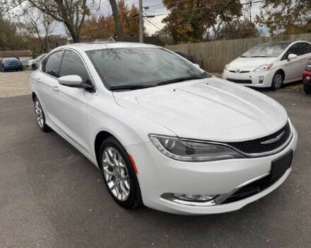 Білий Крайслер 200, об'ємом двигуна 3.6 л та пробігом 79 тис. км за 4800 $, фото 2 на Automoto.ua