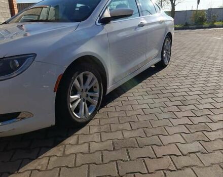 Білий Крайслер 200, об'ємом двигуна 2.36 л та пробігом 132 тис. км за 8900 $, фото 3 на Automoto.ua