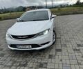 Білий Крайслер 200, об'ємом двигуна 2.4 л та пробігом 180 тис. км за 8300 $, фото 3 на Automoto.ua