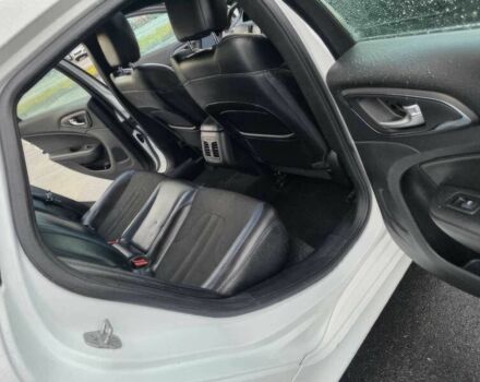 Белый Крайслер 200, объемом двигателя 3.6 л и пробегом 72 тыс. км за 6100 $, фото 10 на Automoto.ua