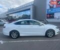 Белый Крайслер 200, объемом двигателя 2.36 л и пробегом 184 тыс. км за 9600 $, фото 1 на Automoto.ua