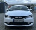 Белый Крайслер 200, объемом двигателя 2.4 л и пробегом 225 тыс. км за 8700 $, фото 1 на Automoto.ua