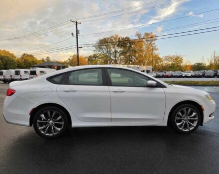 Белый Крайслер 200, объемом двигателя 3.6 л и пробегом 72 тыс. км за 6100 $, фото 3 на Automoto.ua