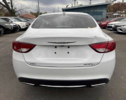 Білий Крайслер 200, об'ємом двигуна 3.6 л та пробігом 79 тис. км за 4800 $, фото 6 на Automoto.ua