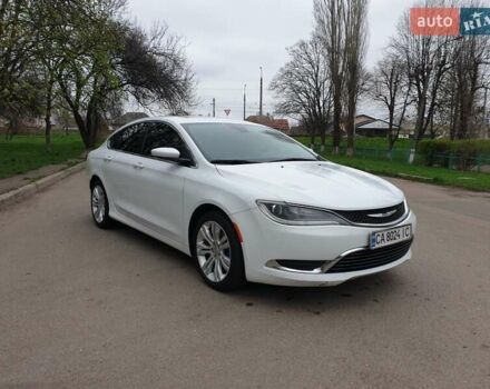 Білий Крайслер 200, об'ємом двигуна 2.36 л та пробігом 185 тис. км за 10500 $, фото 8 на Automoto.ua
