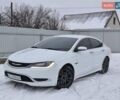Белый Крайслер 200, объемом двигателя 2.36 л и пробегом 303 тыс. км за 7500 $, фото 1 на Automoto.ua