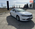 Белый Крайслер 200, объемом двигателя 2.4 л и пробегом 160 тыс. км за 9300 $, фото 1 на Automoto.ua