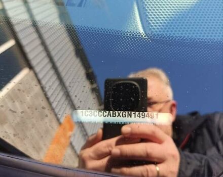 Білий Крайслер 200, об'ємом двигуна 2.36 л та пробігом 132 тис. км за 8900 $, фото 7 на Automoto.ua