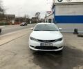Белый Крайслер 200, объемом двигателя 2.4 л и пробегом 97 тыс. км за 11700 $, фото 4 на Automoto.ua