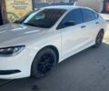 Білий Крайслер 200, об'ємом двигуна 2.36 л та пробігом 159 тис. км за 8500 $, фото 1 на Automoto.ua
