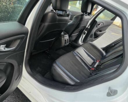 Белый Крайслер 200, объемом двигателя 3.6 л и пробегом 72 тыс. км за 6100 $, фото 11 на Automoto.ua