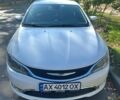 Білий Крайслер 200, об'ємом двигуна 2.36 л та пробігом 224 тис. км за 11500 $, фото 4 на Automoto.ua