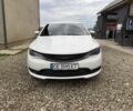 Белый Крайслер 200, объемом двигателя 2.4 л и пробегом 200 тыс. км за 7487 $, фото 3 на Automoto.ua