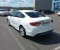 Білий Крайслер 200, об'ємом двигуна 2.36 л та пробігом 178 тис. км за 11200 $, фото 5 на Automoto.ua