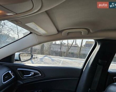 Белый Крайслер 200, объемом двигателя 3.6 л и пробегом 189 тыс. км за 11100 $, фото 34 на Automoto.ua
