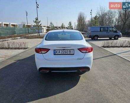 Белый Крайслер 200, объемом двигателя 3.6 л и пробегом 189 тыс. км за 11100 $, фото 11 на Automoto.ua