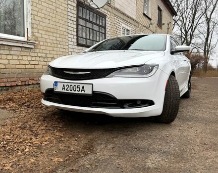Крайслер 200 2014 в Богодухове на Automoto.ua Белый Крайслер 200, объемом двигателя 3.6 л и пробегом 166 тыс. км за 12000 $, фото 1 на Automoto.ua