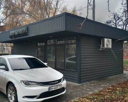 Білий Крайслер 200, об'ємом двигуна 2.36 л та пробігом 340 тис. км за 8300 $, фото 1 на Automoto.ua