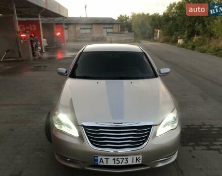 Бежевый Крайслер 200, объемом двигателя 2.4 л и пробегом 85 тыс. км за 8555 $, фото 17 на Automoto.ua