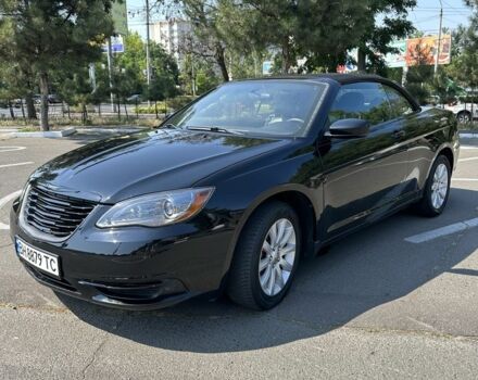 Черный Крайслер 200, объемом двигателя 2.4 л и пробегом 230 тыс. км за 6300 $, фото 1 на Automoto.ua