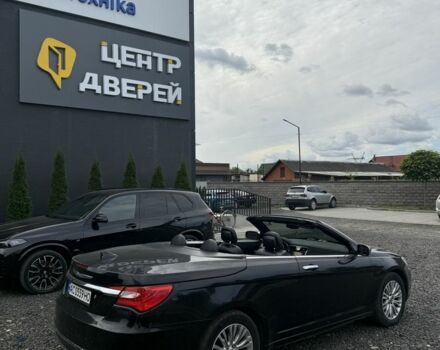 Чорний Крайслер 200, об'ємом двигуна 3.6 л та пробігом 289 тис. км за 7700 $, фото 6 на Automoto.ua