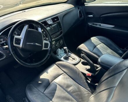 Черный Крайслер 200, объемом двигателя 2.4 л и пробегом 230 тыс. км за 6300 $, фото 8 на Automoto.ua