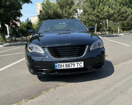 Черный Крайслер 200, объемом двигателя 2.4 л и пробегом 230 тыс. км за 6300 $, фото 7 на Automoto.ua