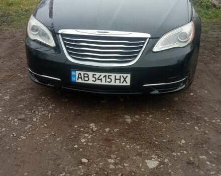 Черный Крайслер 200, объемом двигателя 2.36 л и пробегом 100 тыс. км за 5999 $, фото 2 на Automoto.ua