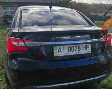 Черный Крайслер 200, объемом двигателя 2.4 л и пробегом 134 тыс. км за 6800 $, фото 9 на Automoto.ua