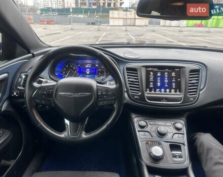 Черный Крайслер 200, объемом двигателя 3.6 л и пробегом 139 тыс. км за 10400 $, фото 19 на Automoto.ua