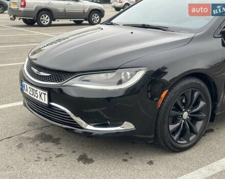 Черный Крайслер 200, объемом двигателя 3.6 л и пробегом 139 тыс. км за 10400 $, фото 8 на Automoto.ua