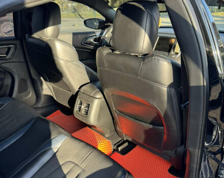 Крайслер 200 2014 в Первомайск на Automoto.ua Черный Крайслер 200, объемом двигателя 2.36 л и пробегом 177 тыс. км за 11000 $, фото 8 на Automoto.ua