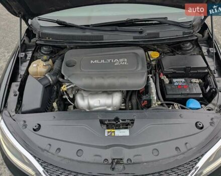 Чорний Крайслер 200, об'ємом двигуна 2.36 л та пробігом 230 тис. км за 7900 $, фото 9 на Automoto.ua