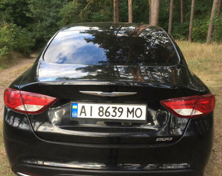 Чорний Крайслер 200, об'ємом двигуна 2.4 л та пробігом 183 тис. км за 8500 $, фото 2 на Automoto.ua