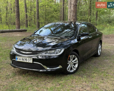 Черный Крайслер 200, объемом двигателя 2.36 л и пробегом 250 тыс. км за 7800 $, фото 6 на Automoto.ua