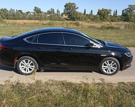 Чорний Крайслер 200, об'ємом двигуна 2.4 л та пробігом 196 тис. км за 10000 $, фото 5 на Automoto.ua