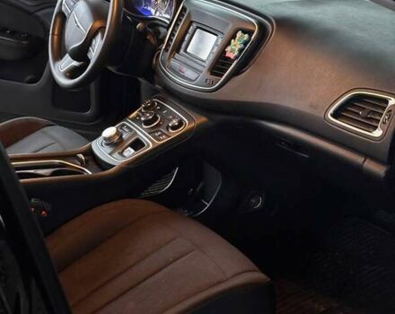 Черный Крайслер 200, объемом двигателя 2.36 л и пробегом 180 тыс. км за 7500 $, фото 8 на Automoto.ua