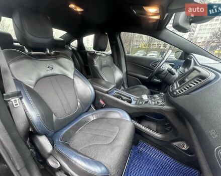 Черный Крайслер 200, объемом двигателя 3.6 л и пробегом 139 тыс. км за 10400 $, фото 16 на Automoto.ua